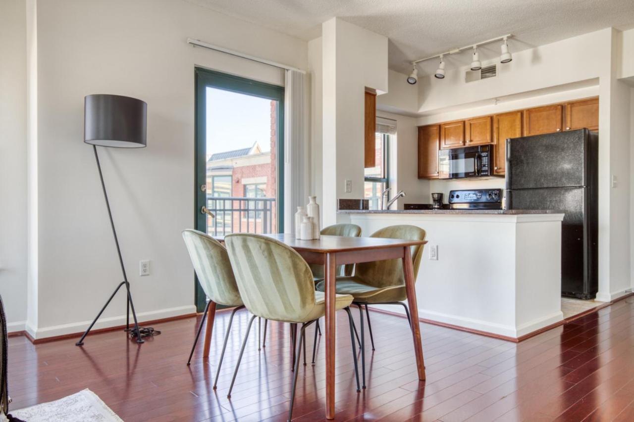 Logan Circle 2Br W Gym Wd Pool Nr Bars Wdc-481 Leilighet Washington Eksteriør bilde